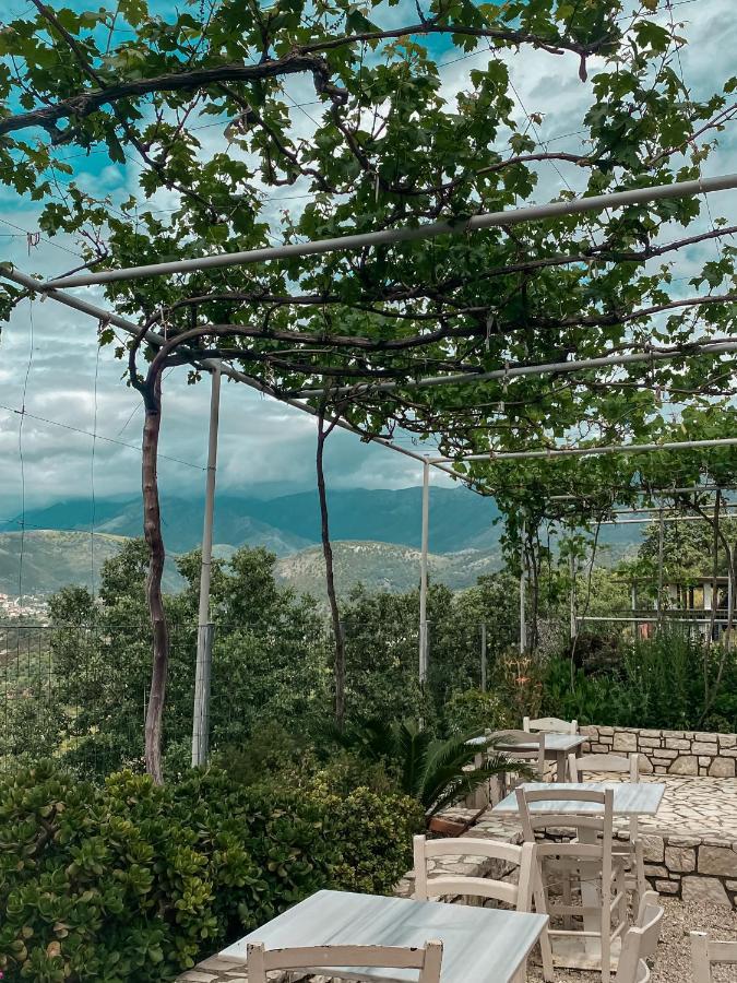Elea Guesthouse Himare Exterior photo